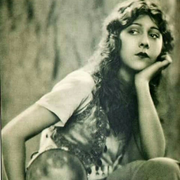 LookinG for gypsy boho swaG - Picture 2 of 7